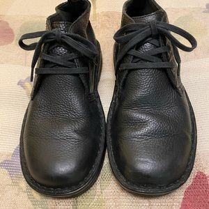 Dr.Martens Chukka boots